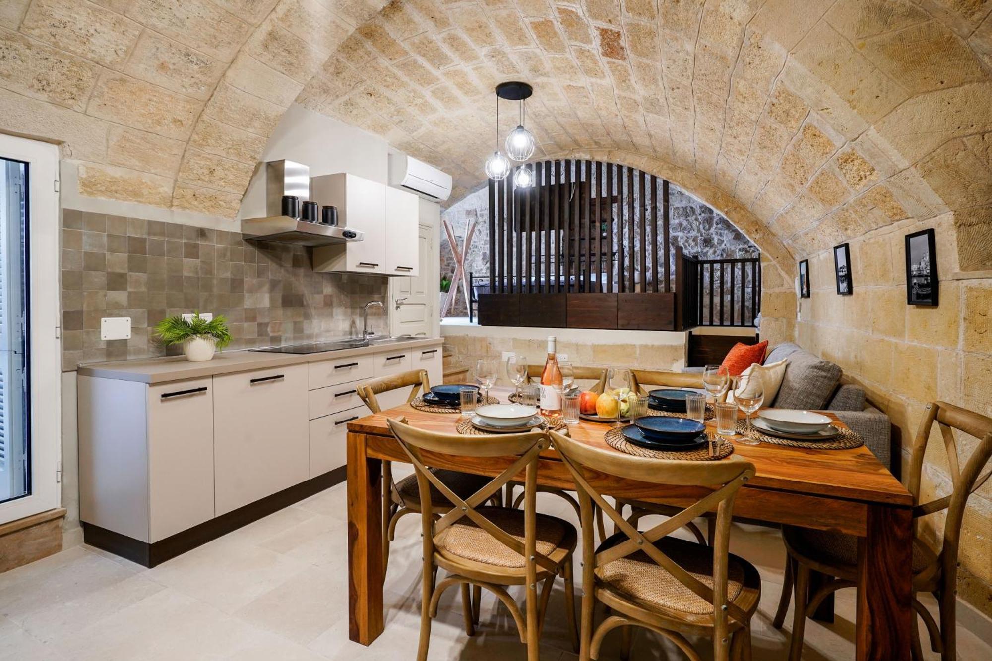 Vico Farinella Apartment By Barbarhouse Polignano a Mare Exterior photo